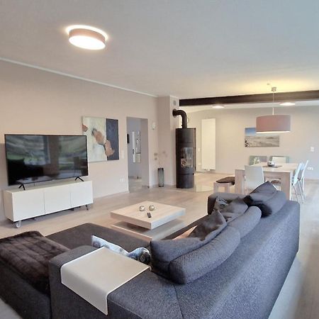 Wohnung Mit Sauna, Garten & Schwimmteich Bietigheim-Bissingen Kültér fotó